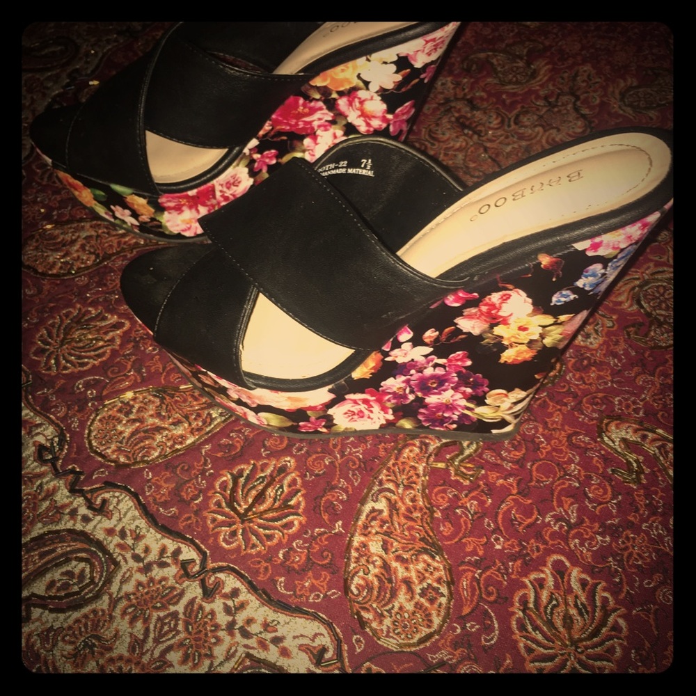 Bamboo Floral Wedge
